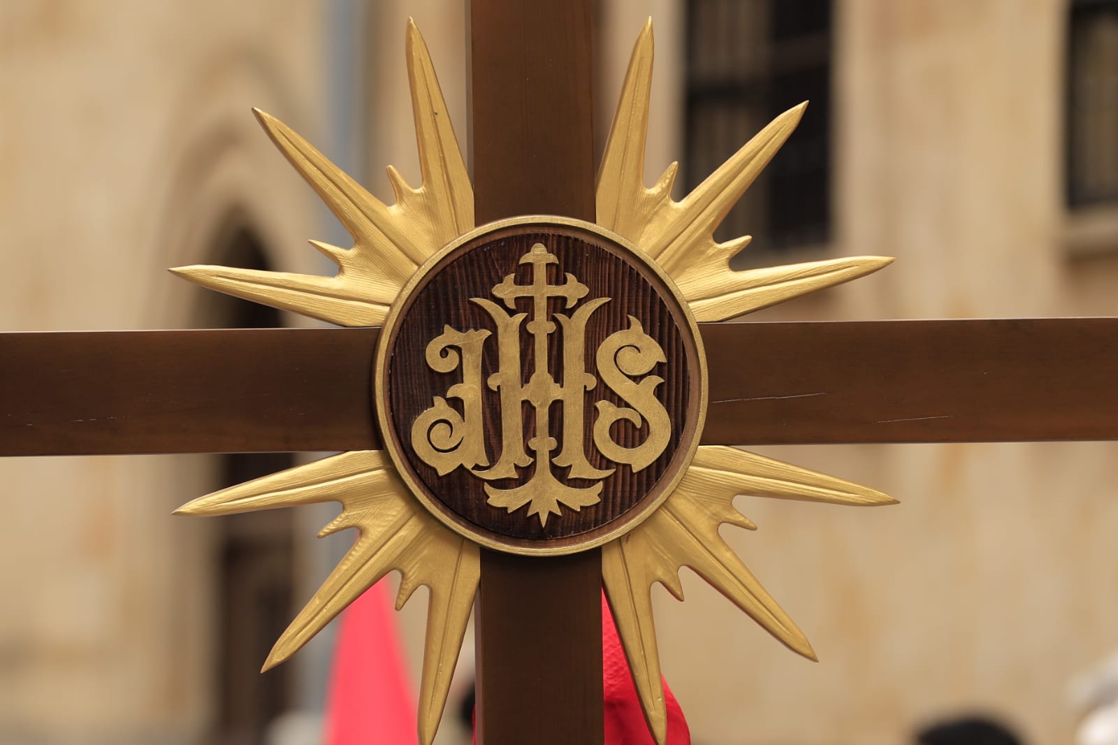 El nuevo paso de Jesús del Perdón se estrena sin indulto