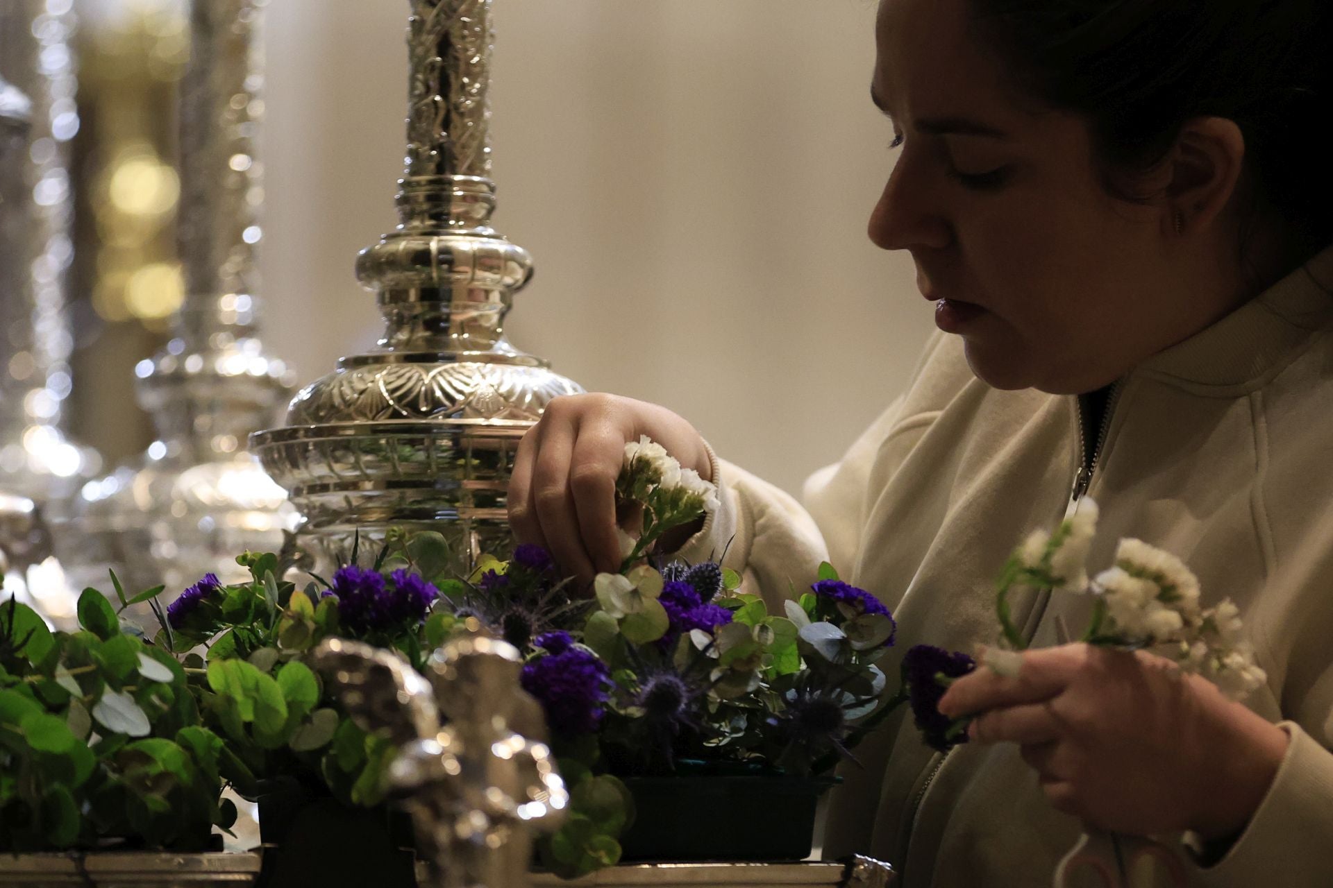 Las imágenes del montaje de los pasos de Semana Santa en Salamanca