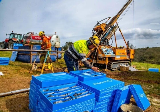 Trabajos en el área de investigación minera de Villasrrubias.