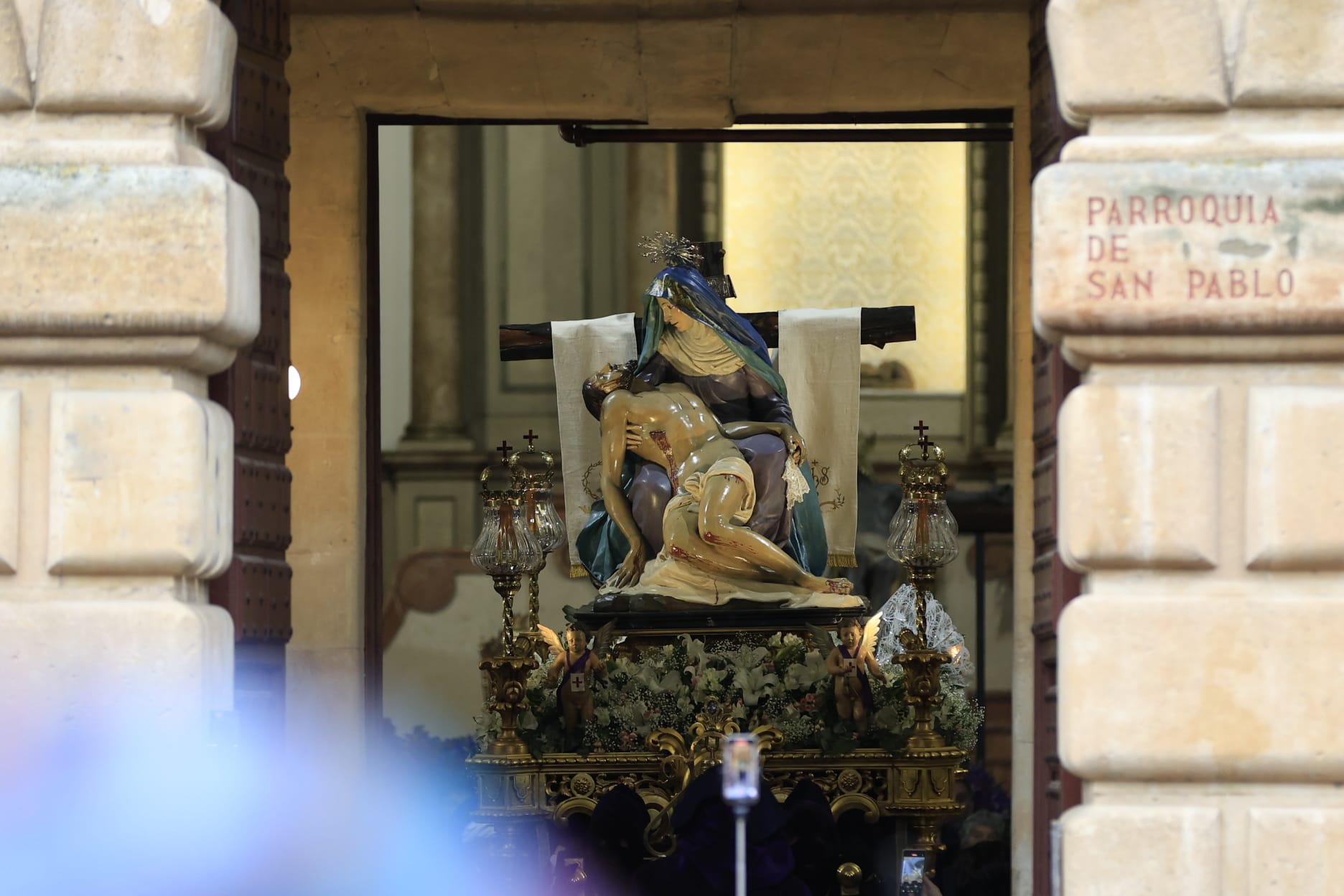 El cielo se impone al Viernes Santo: suspendidas todas las procesiones de la tarde en Salamanca