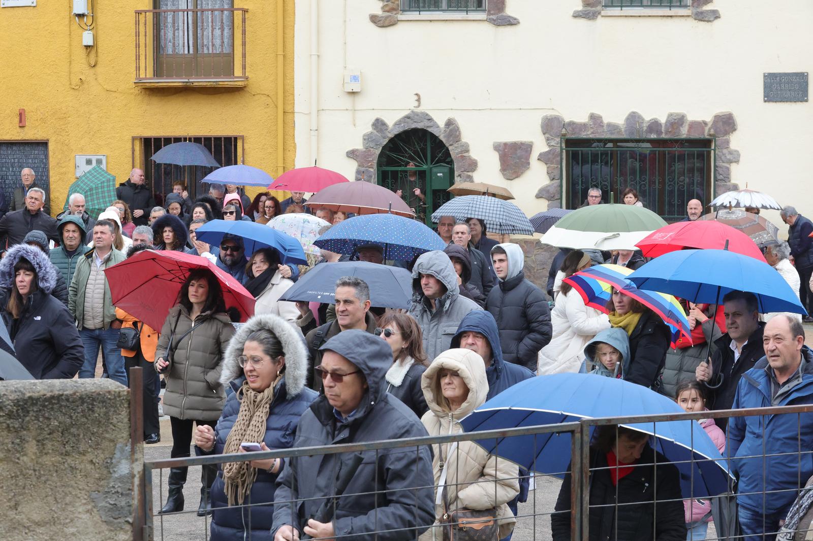 Serradilla del Arroyo representa su tradicional Pasión Viviente