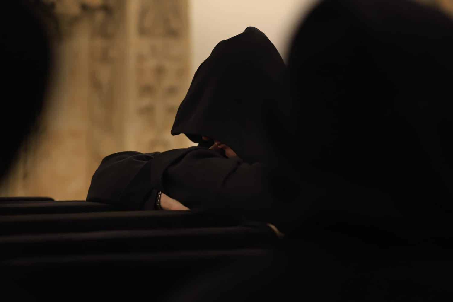 Sin Soledad ni Cristo de la Liberación: la lluvia desluce el inicio del Sábado Santo