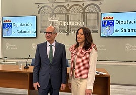 Javier Iglesias, presidente de la Diputación y Pilar Sánchez diputada de medio ambiente