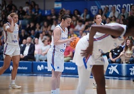 Silvia Domínguez, homenajeada hoy, en la línea de tiro libre