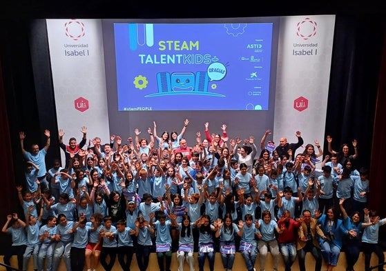 Participantes en la final de STEAM Talent Kids.