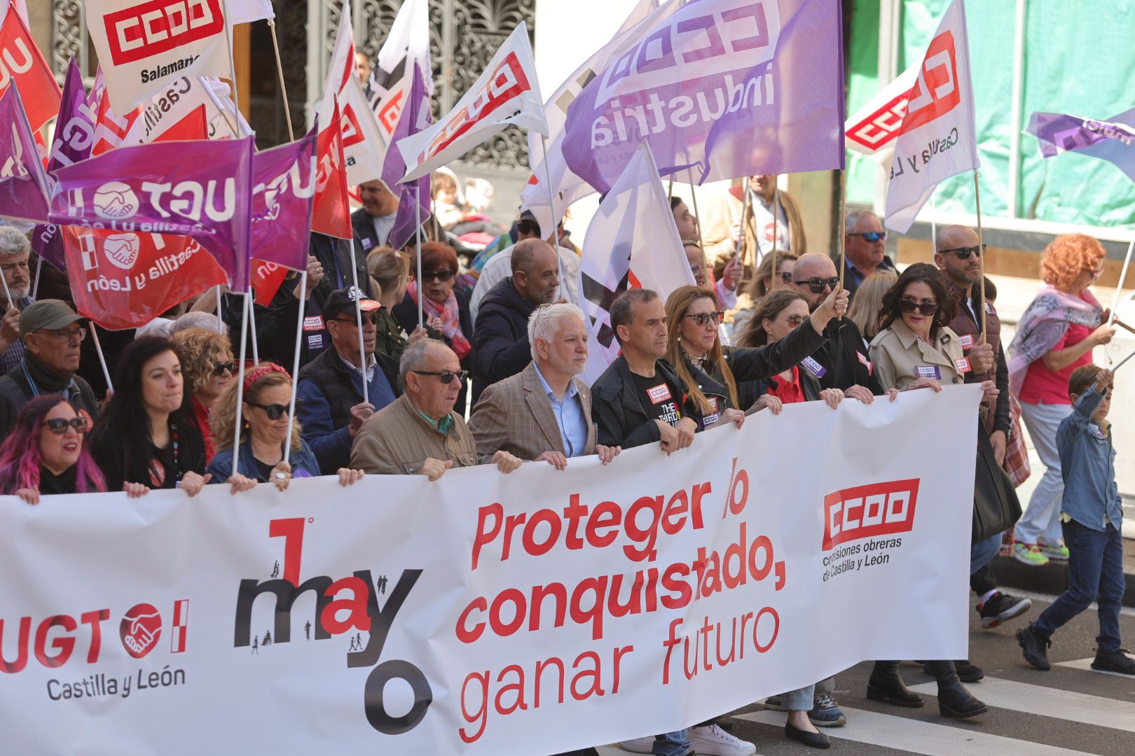 2.500 personas claman en Salamanca por los derechos de los trabajadores