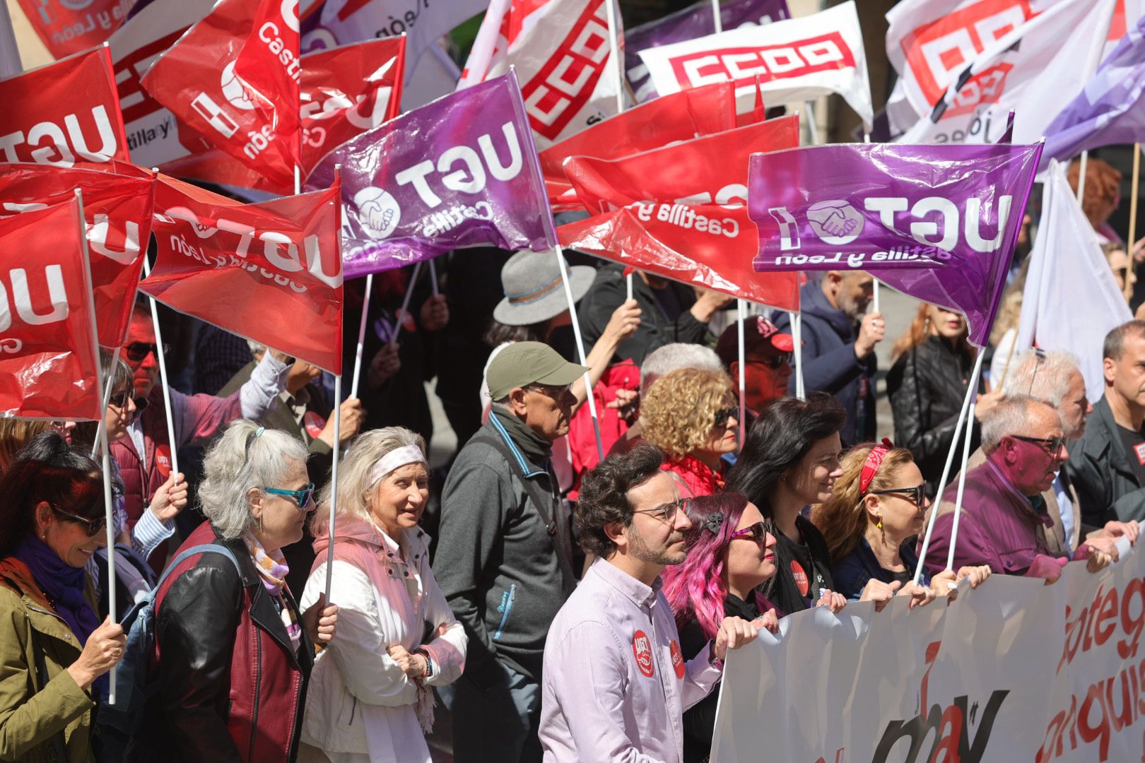 2.500 personas claman en Salamanca por los derechos de los trabajadores