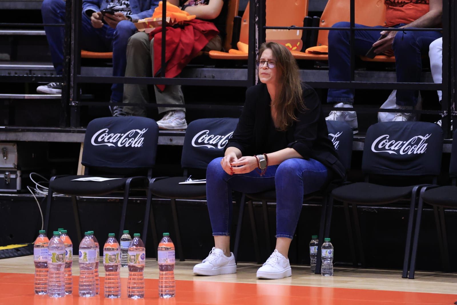 En imágenes la derrota de Perfumerías Avenida frente a Valencia Basket