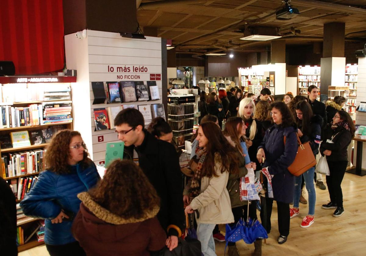 Los hábitos de lectura de los jóvenes en Salamanca: de la fantasía al manga