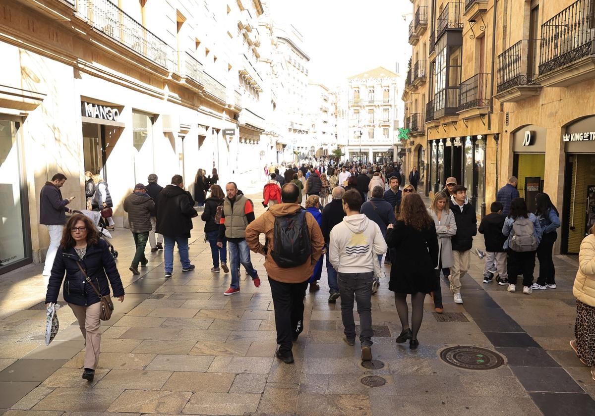 Los puntos de información turística de Salamanca registran 6.240 consultas en el puente de mayo