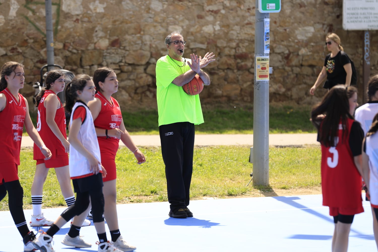 Día del Minibasket en Salamanca: once horas entre canastas