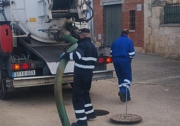 Rollán pide a sus vecinos no beber agua del grifo por exceso de nitratos