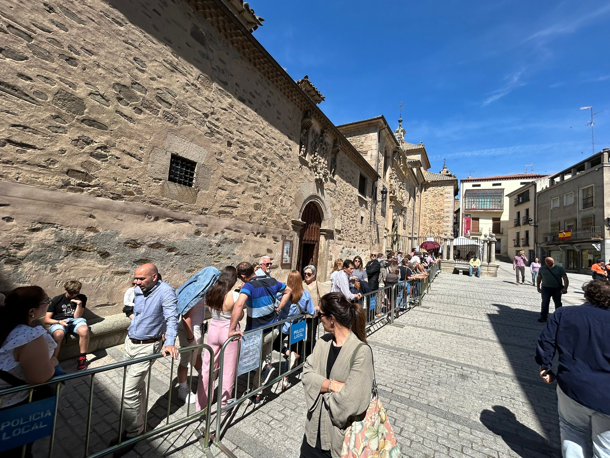 Así se ha vivido el último día de veneración a Santa Teresa, en imágenes