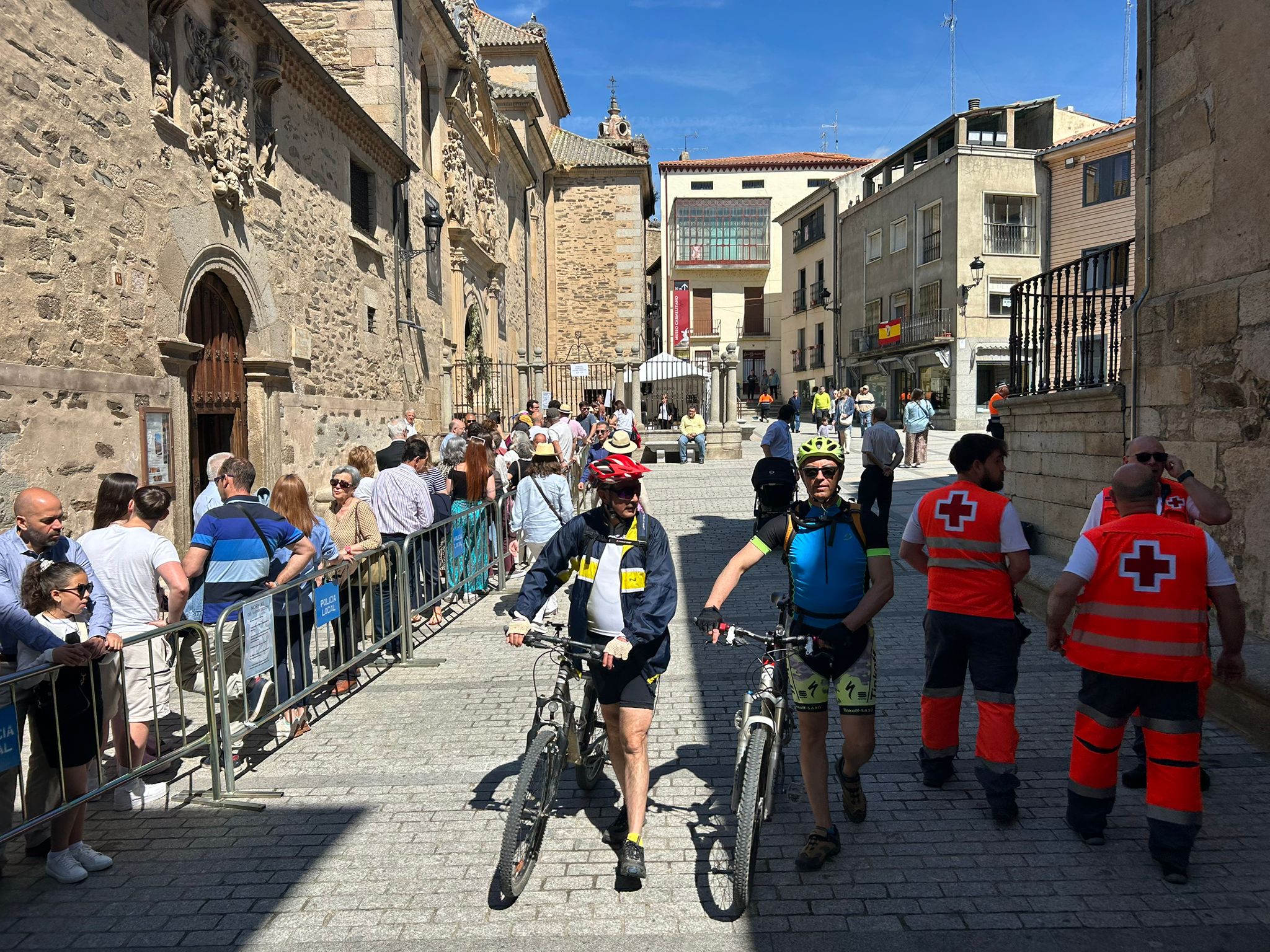 Así se ha vivido el último día de veneración a Santa Teresa, en imágenes