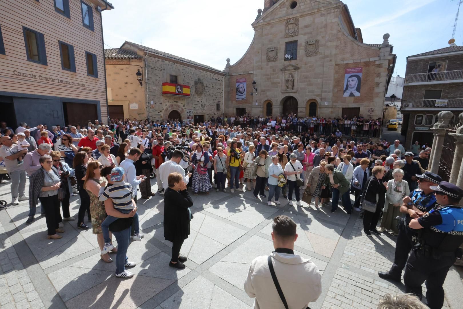 El traslado de Santa Teresa de Jesús en imágenes