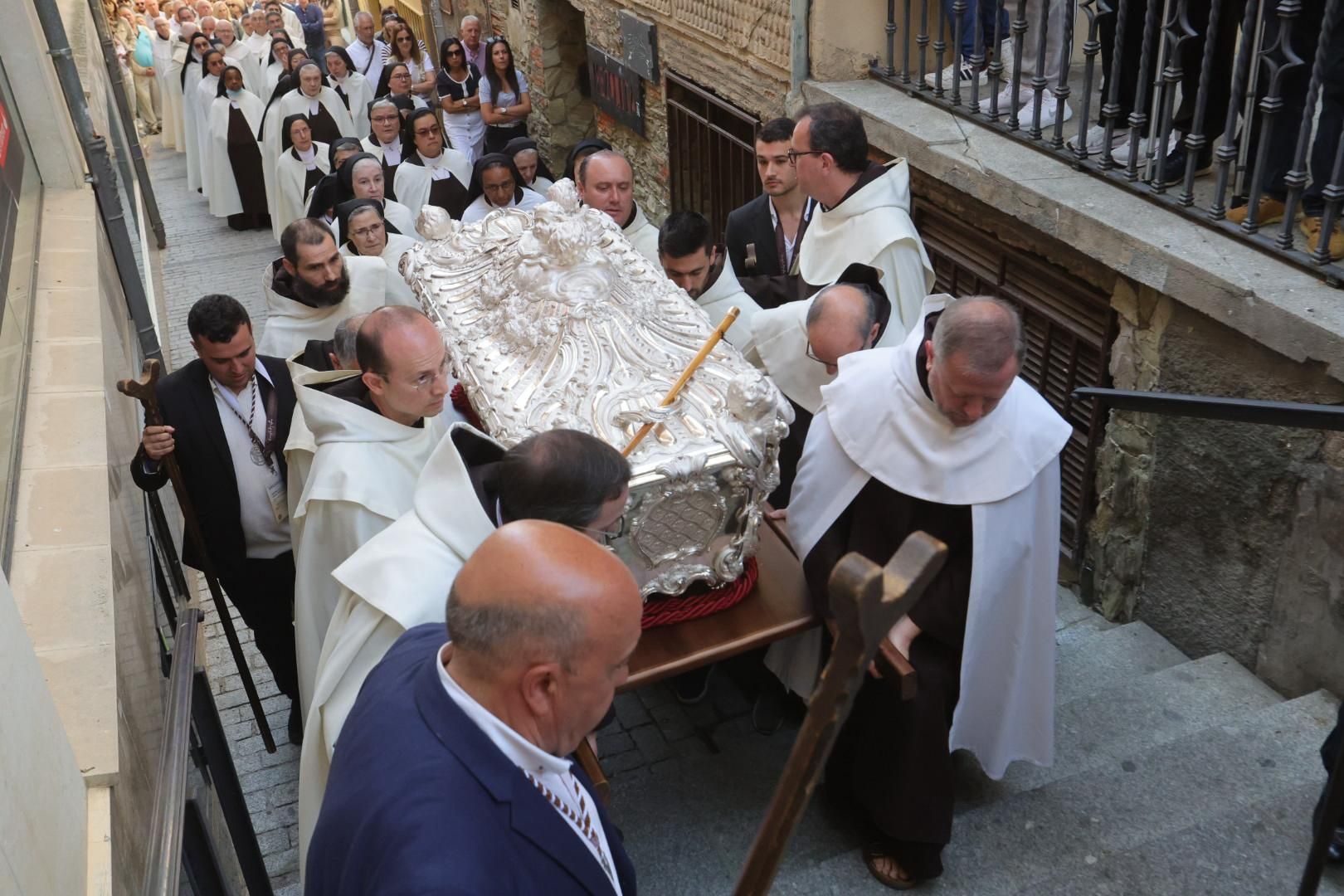 El traslado de Santa Teresa de Jesús en imágenes