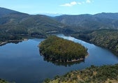 Así está el meandro del Melero tras las lluvias: un capricho de la naturaleza entre agua y nieve