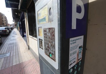 El nuevo territorio de los parquímetros, en detalle: ventajas y desventajas de pagar por aparcar