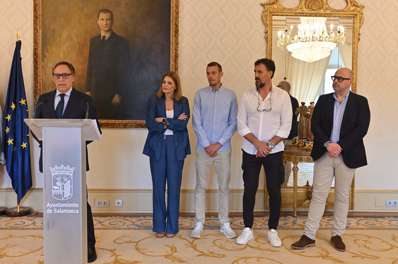 El Ayuntamiento reconoce el éxito logrado por el Juvenil A de Unionistas