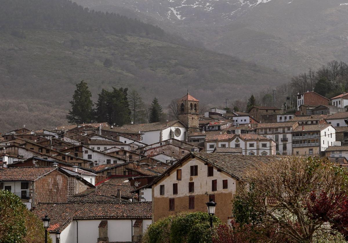 El pueblo de Salamanca entre los más bonitos de España que busca dueño para el bar del casino por tres años