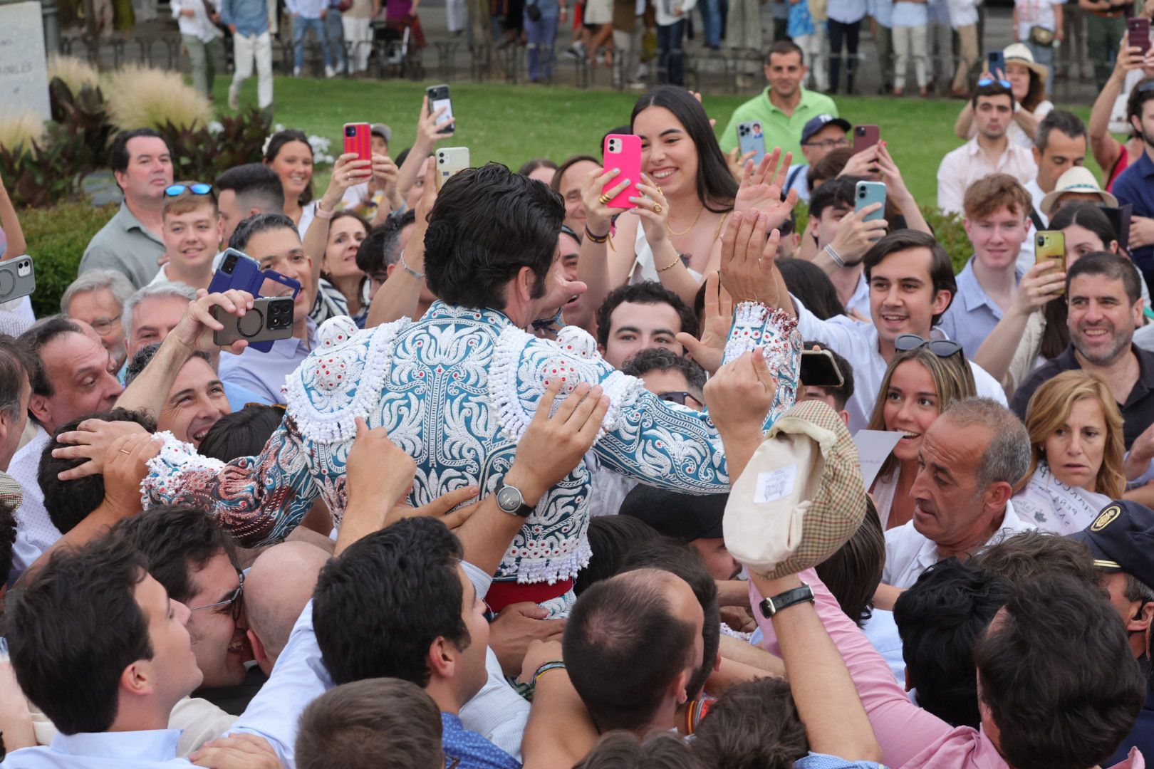 La histórica puerta grande de Morante en La Glorieta, en imágenes