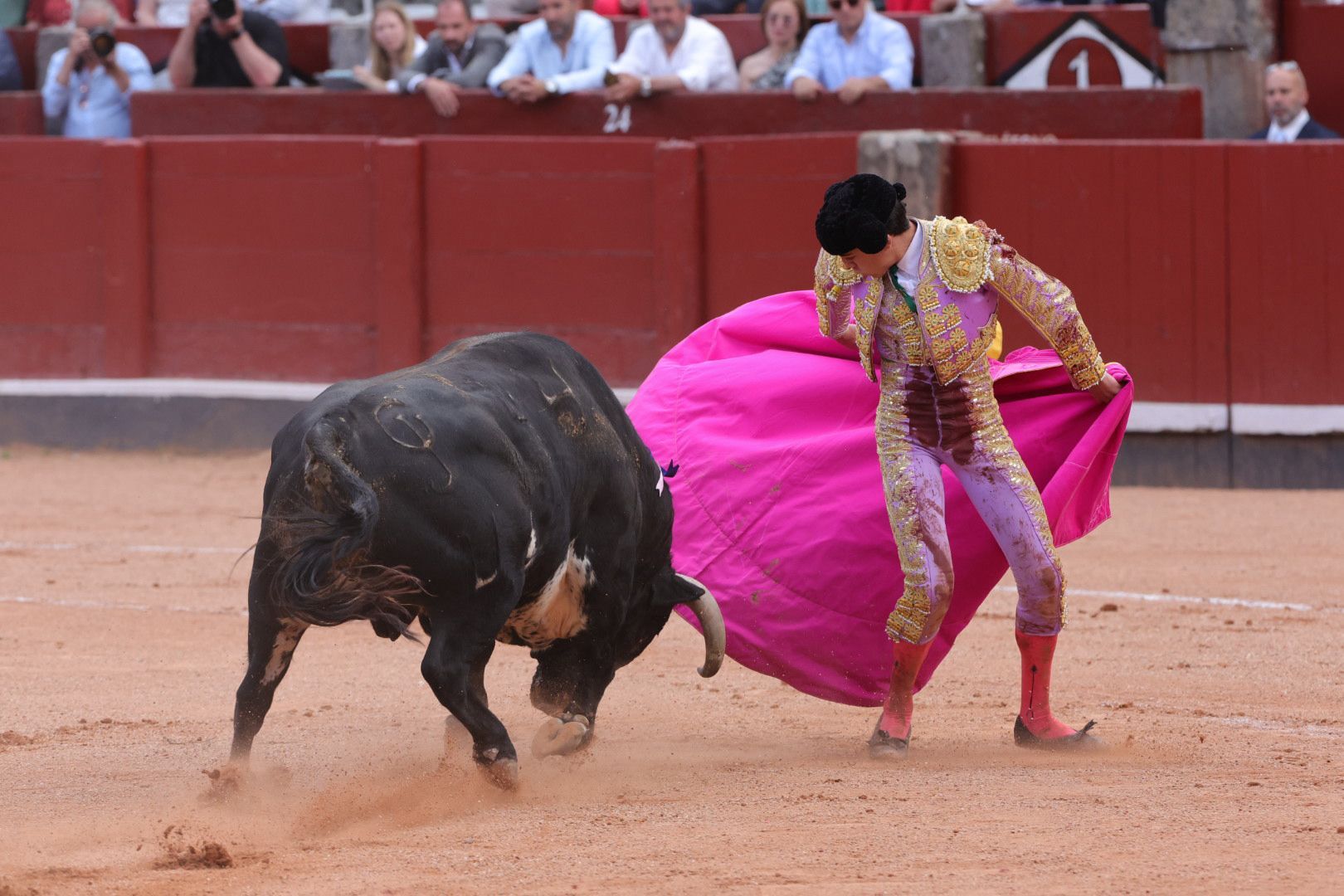 Morante lo vuelve a hacer y contagia su inspiración a Marco Pérez
