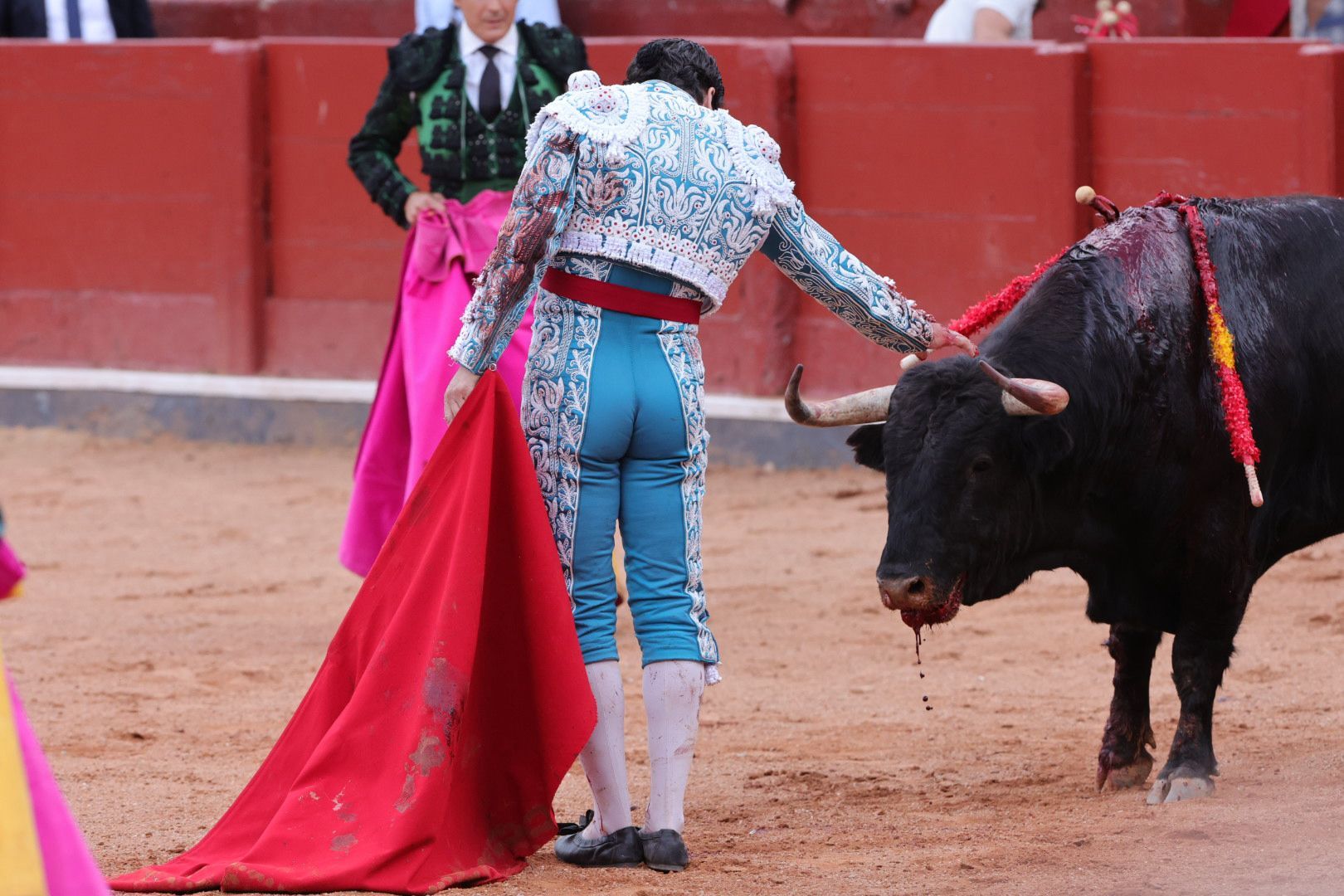 Morante lo vuelve a hacer y contagia su inspiración a Marco Pérez