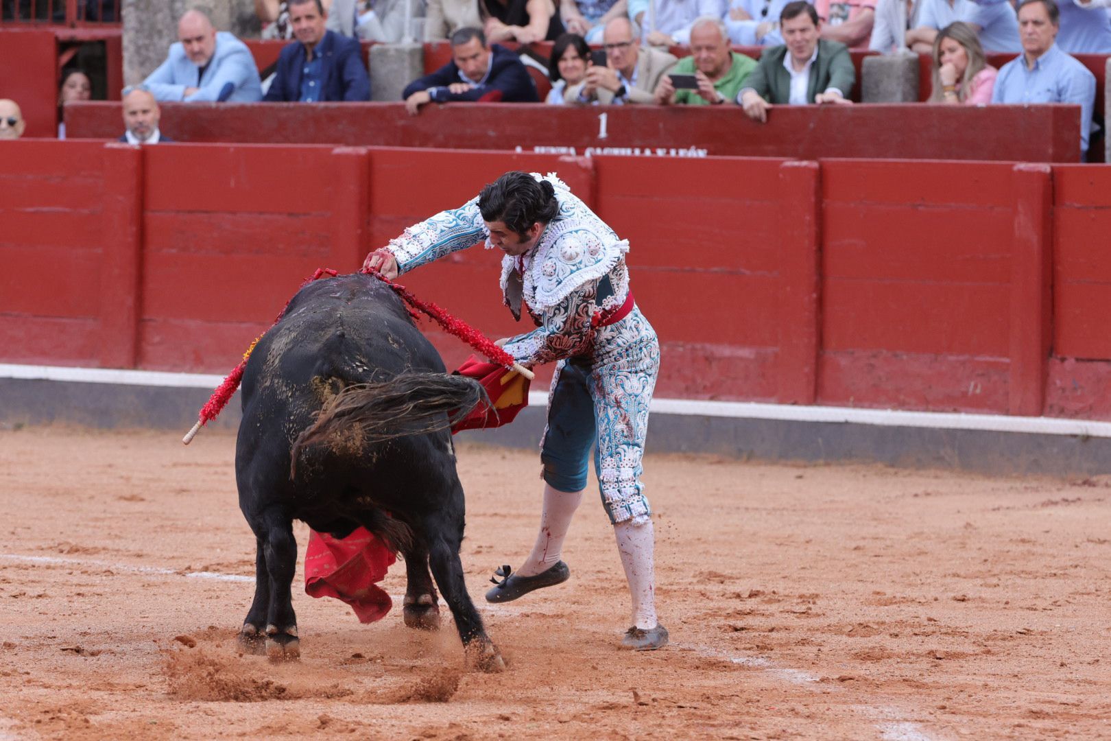 Morante lo vuelve a hacer y contagia su inspiración a Marco Pérez