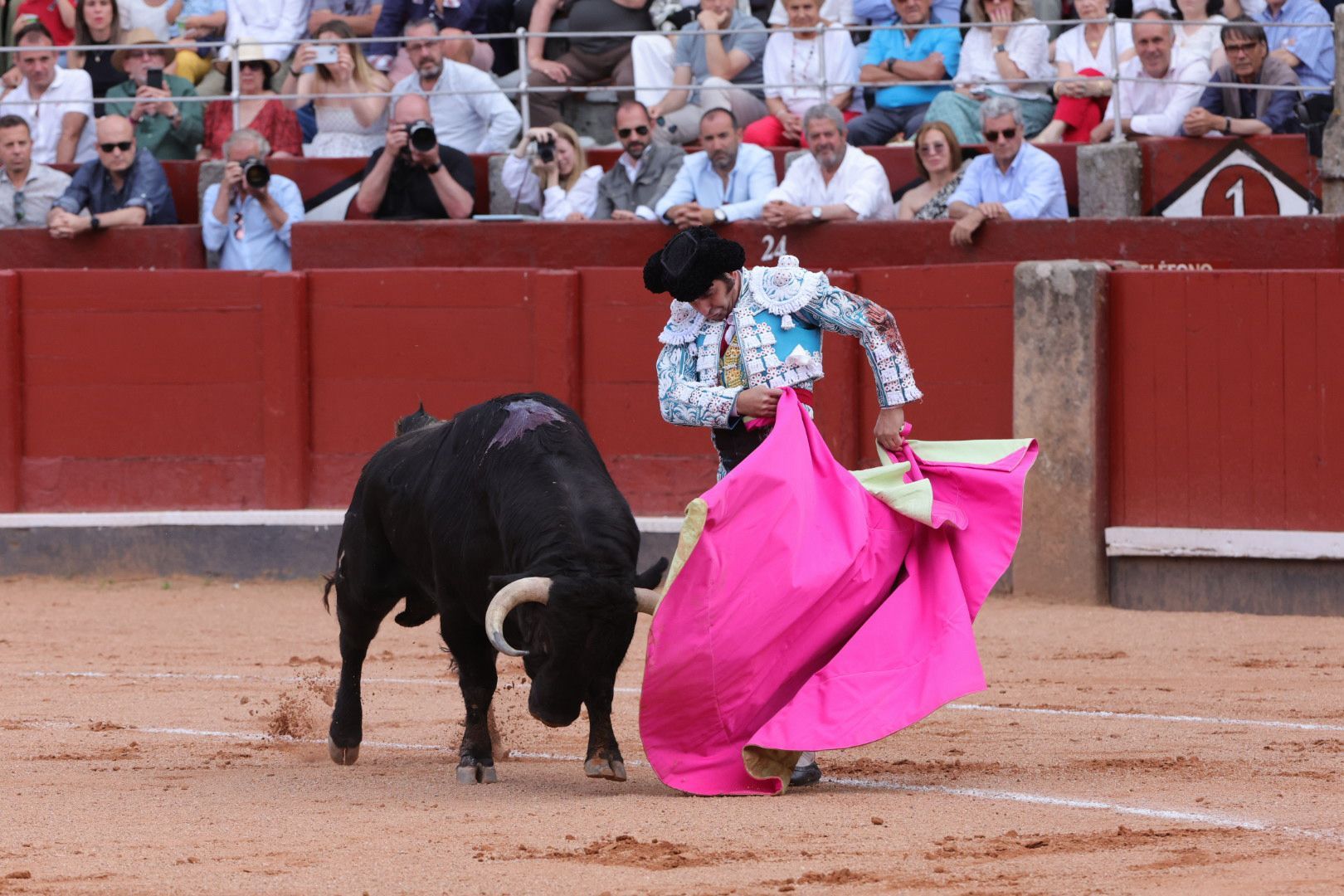 Morante lo vuelve a hacer y contagia su inspiración a Marco Pérez