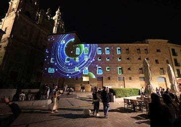 Video mapping del Facyl en la Casa de las Conchas