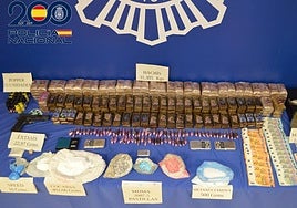 Sustancias y dinero intervenido por la Policía Nacional en Salamanca.