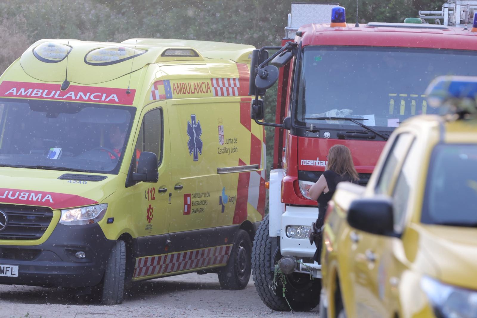 El equipo de buceadores de élite busca ya al joven desaparecido en el Tormes