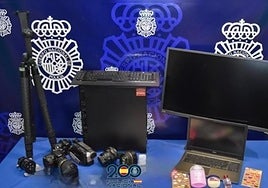 Material incautado en una operación contra la pornografía infantil.