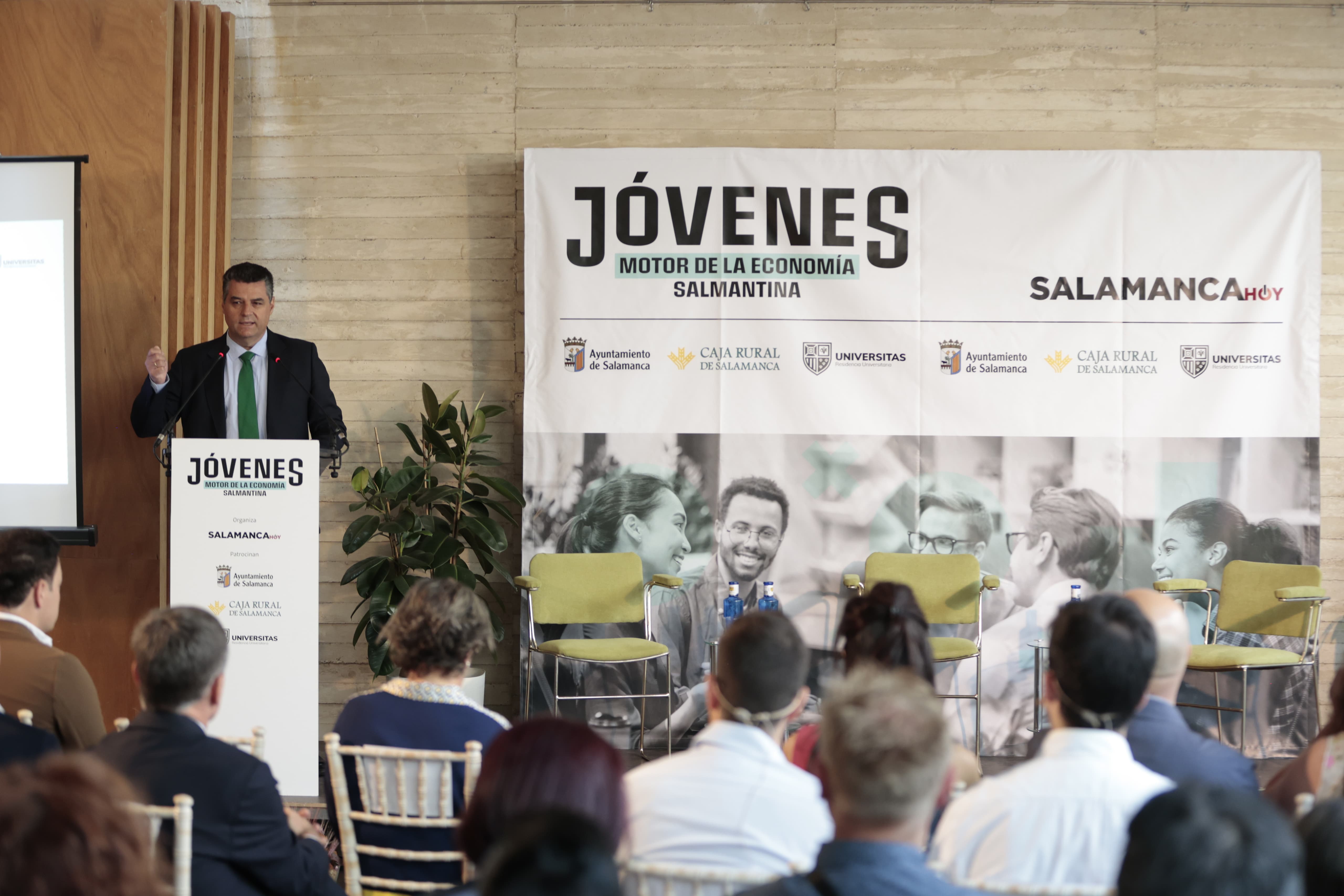 En imágenes, el foro «Jóvenes, motor de la economía salmantina» de Salamancahoy