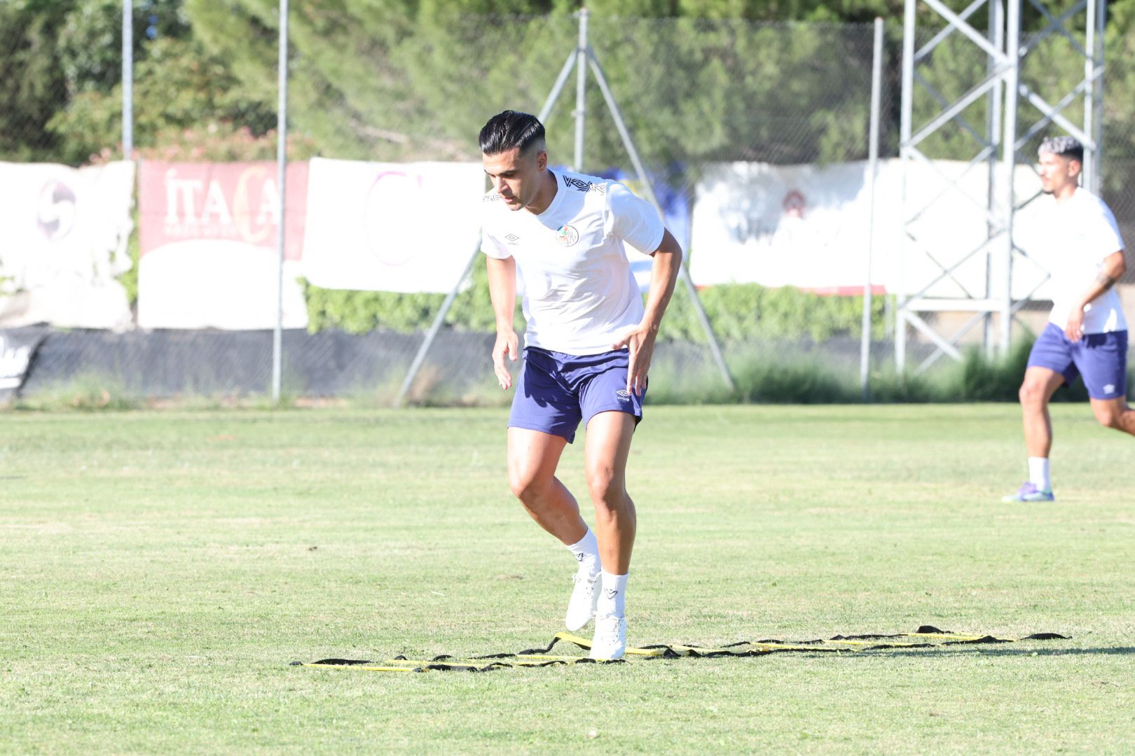 El Salamanca CF UDS empieza la pretemporada en el 'exilio'