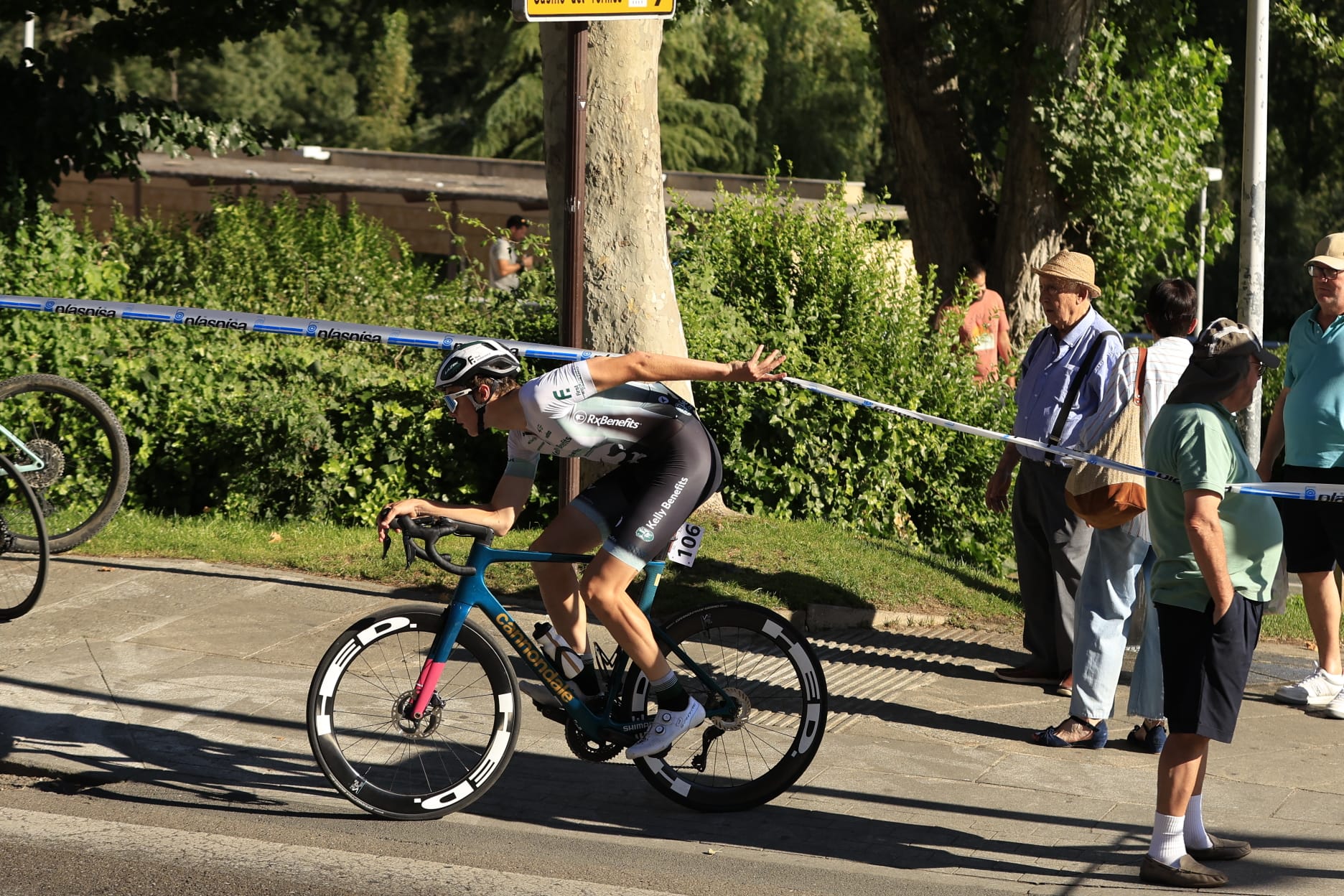 Salamanca inaugura la Vuelta Ciclista a Castilla y León Sub-23 y Élite
