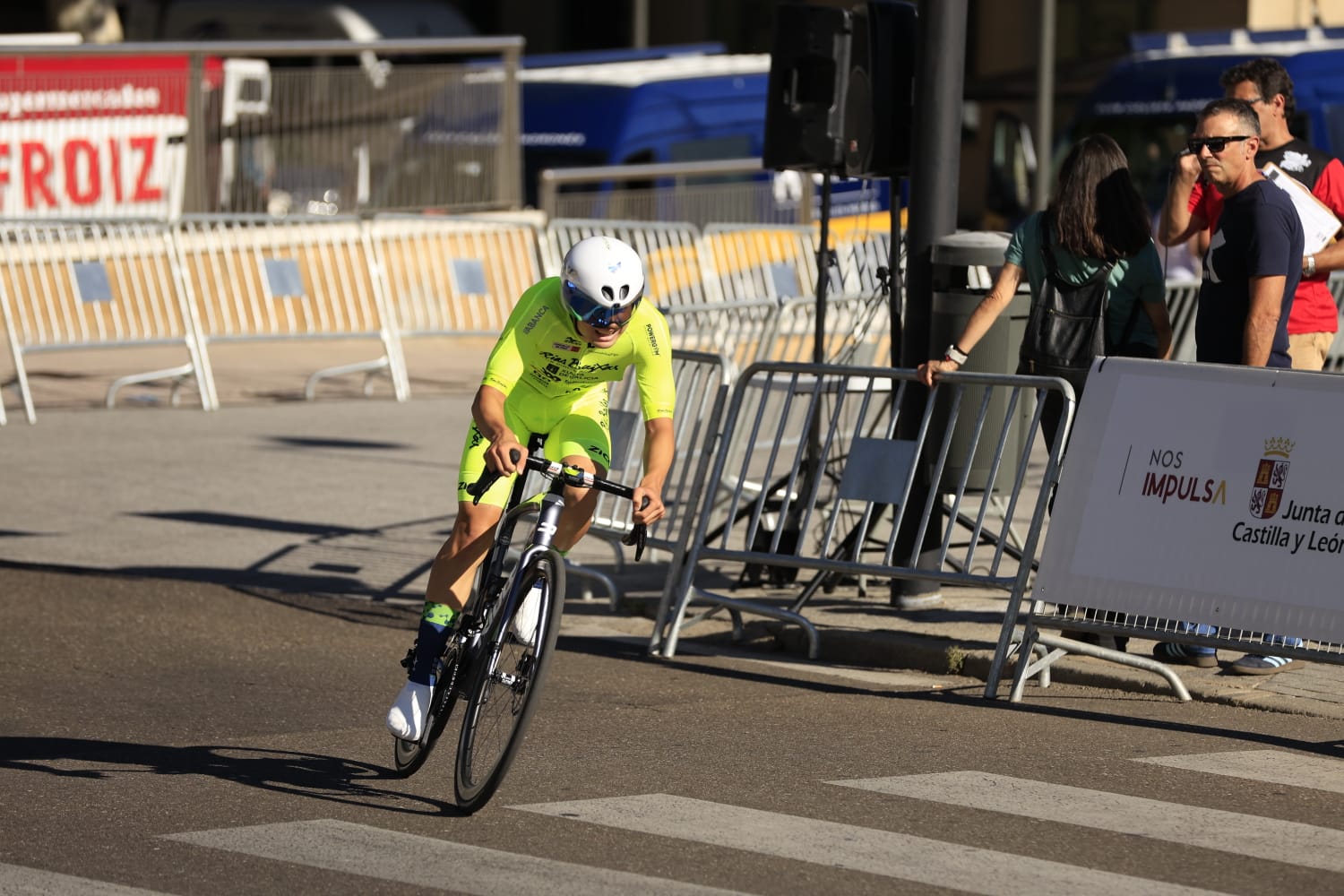 Salamanca inaugura la Vuelta Ciclista a Castilla y León Sub-23 y Élite
