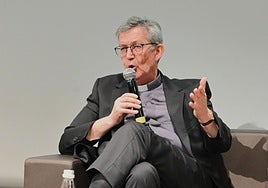 El Rector de la Universidad Pontificia de Salamanca, Santiago García-Jalón de la Lama.