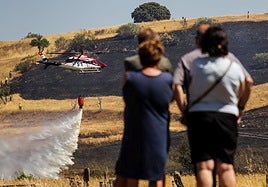 Fuego en martín de Yeltes.