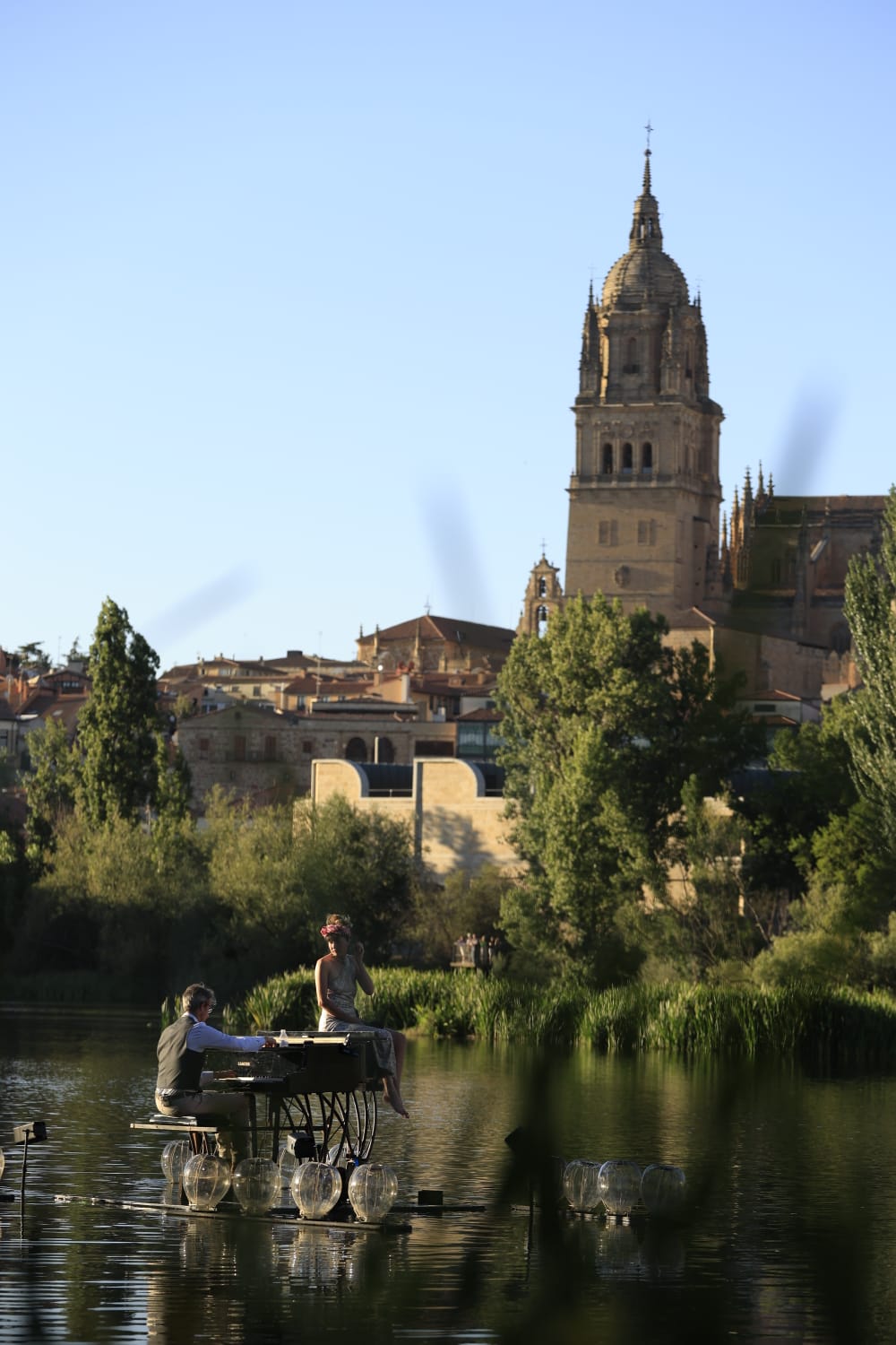 El río Tormes de Salamanca, convertido en un escenario único