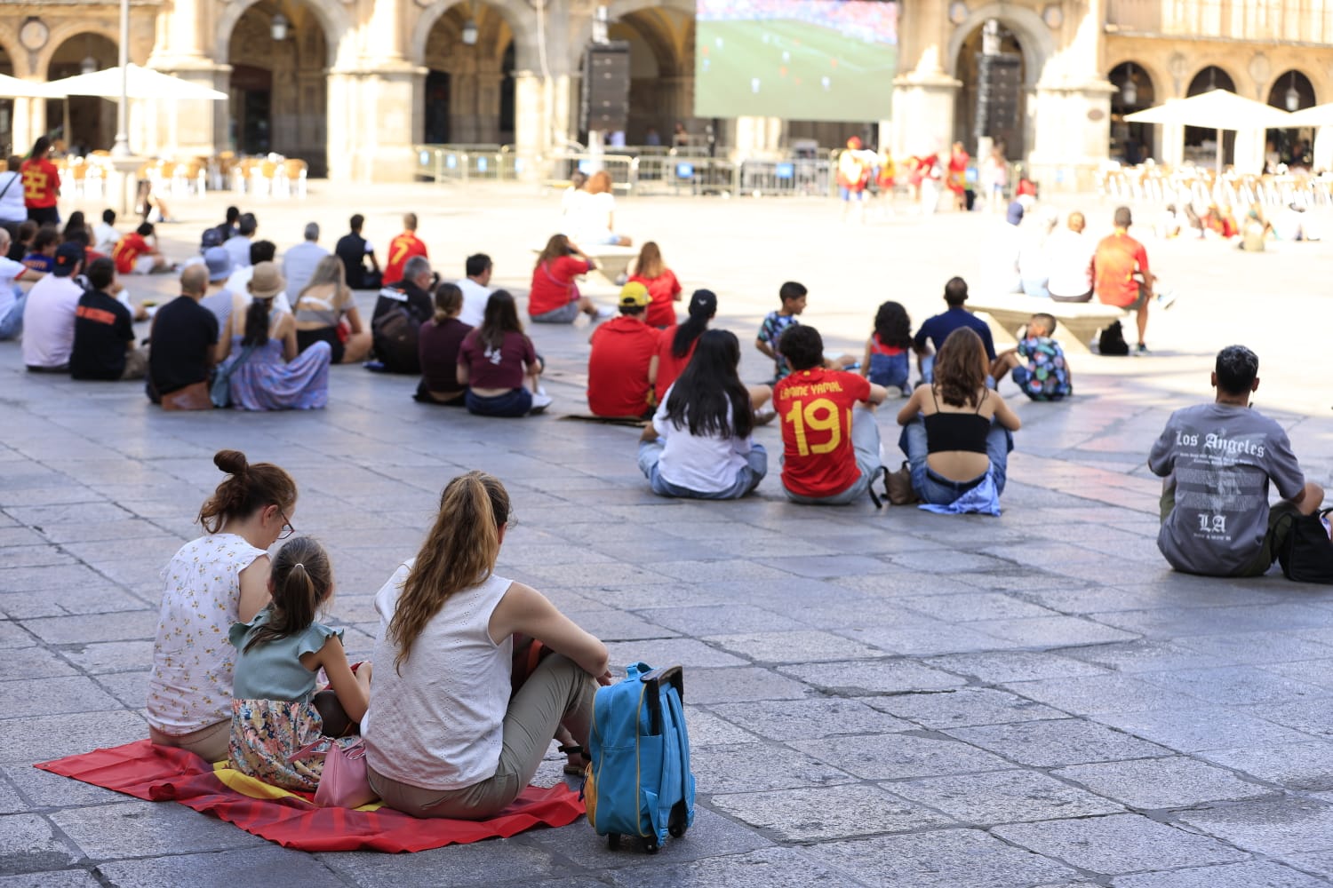 Salamanca vive la final de la Eurocopa de España a la sombra de la Plaza Mayor