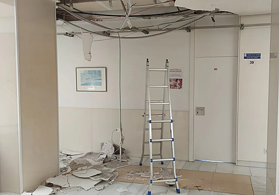 Exigen la solución urgente de un centro de salud de Salamanca en peligro de «derrumbe»