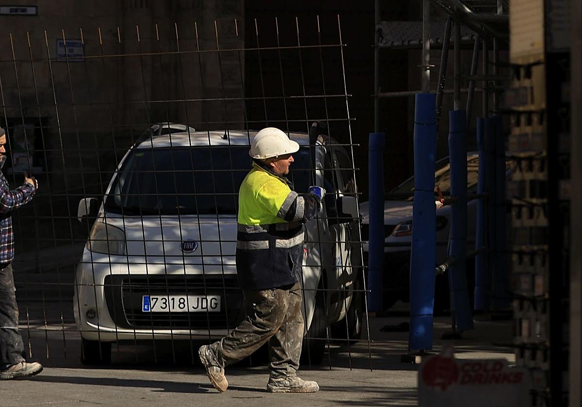 Trabajador en una imagen de archivo