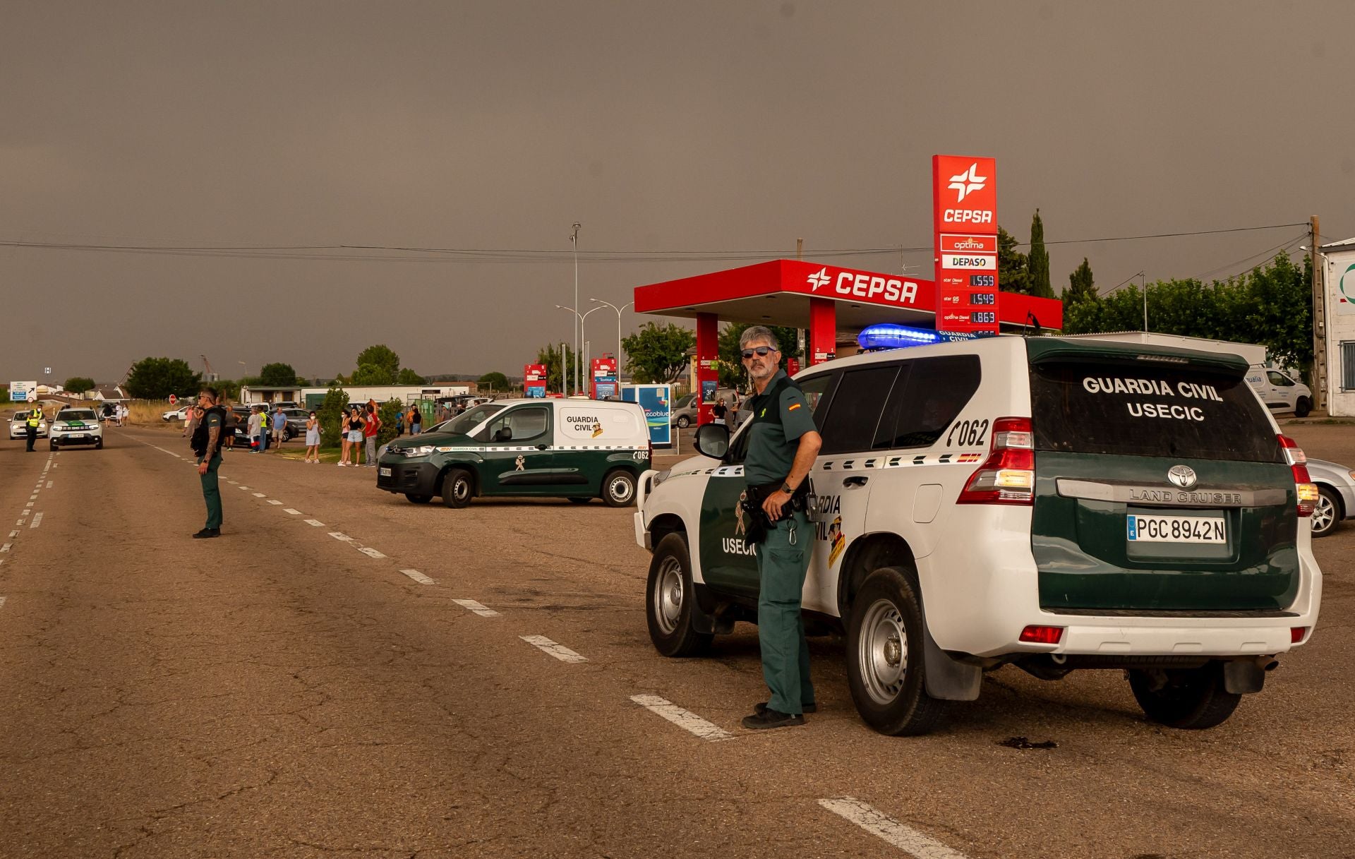 Las dramáticas imágenes del incendio de Martín de Yeltes