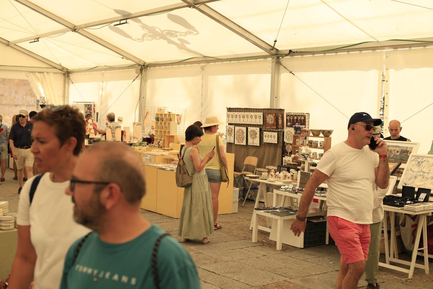 En imagenes, la Feria del Barro de Salamanca
