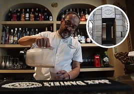 Tito Aparicio, propietario del 'Salón del Café'.