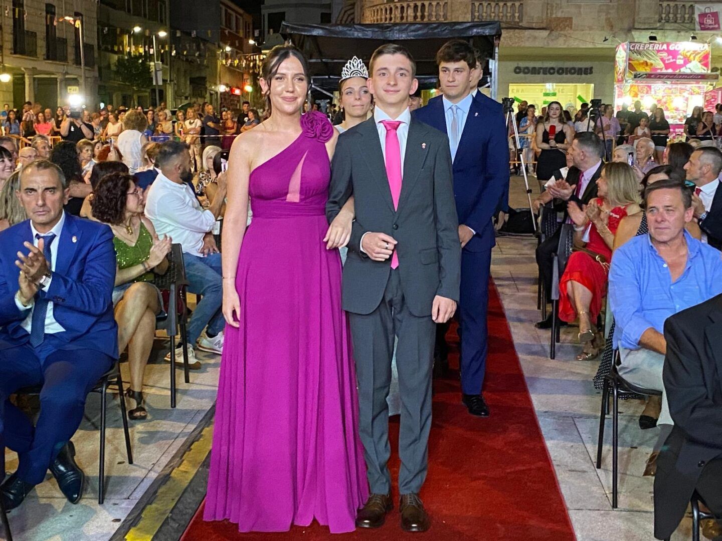 El chupinazo y el pregón inauguran las fiestas de Guijuelo