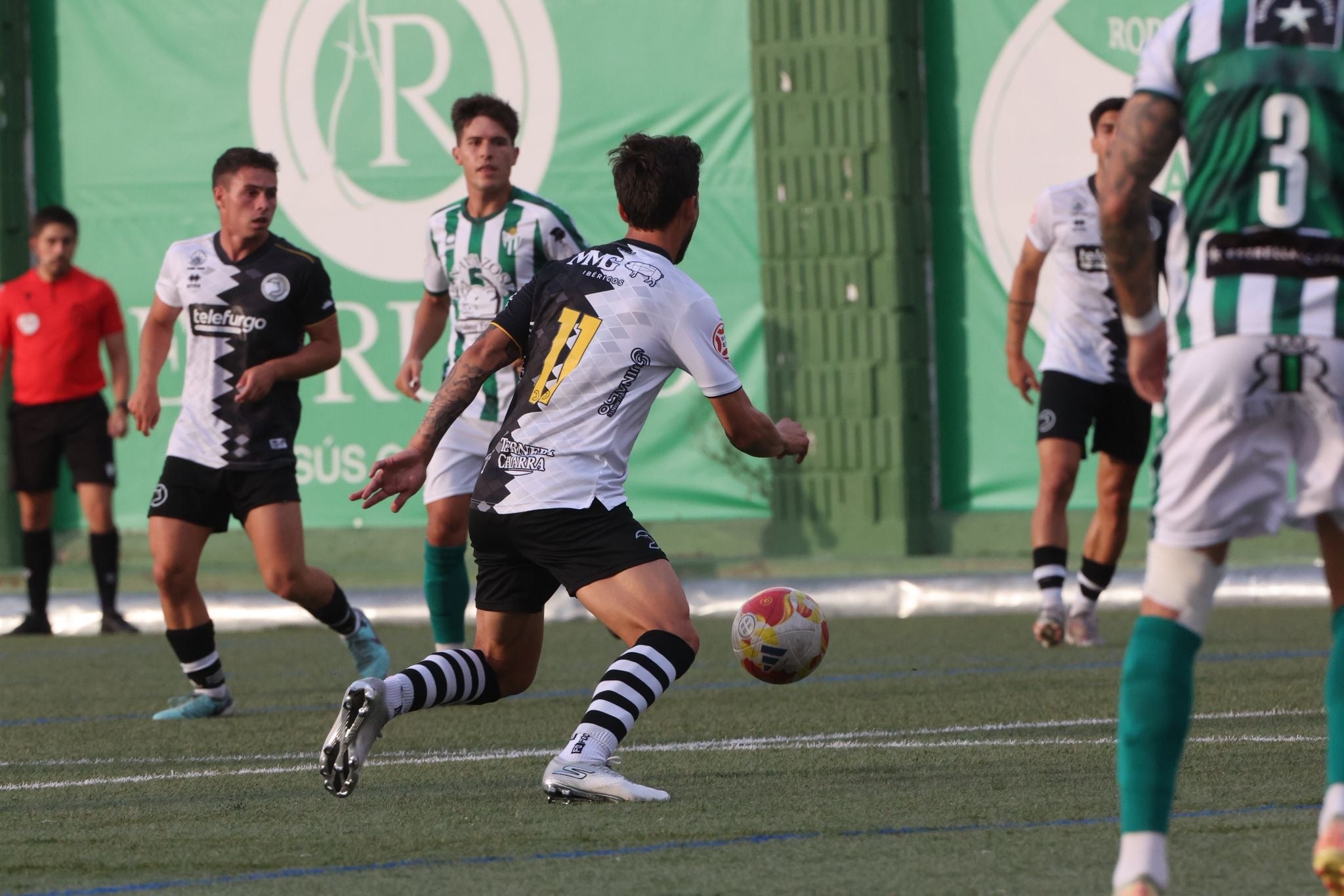 Las imágenes del Guijuelo-Unionistas de la Copa RFEF