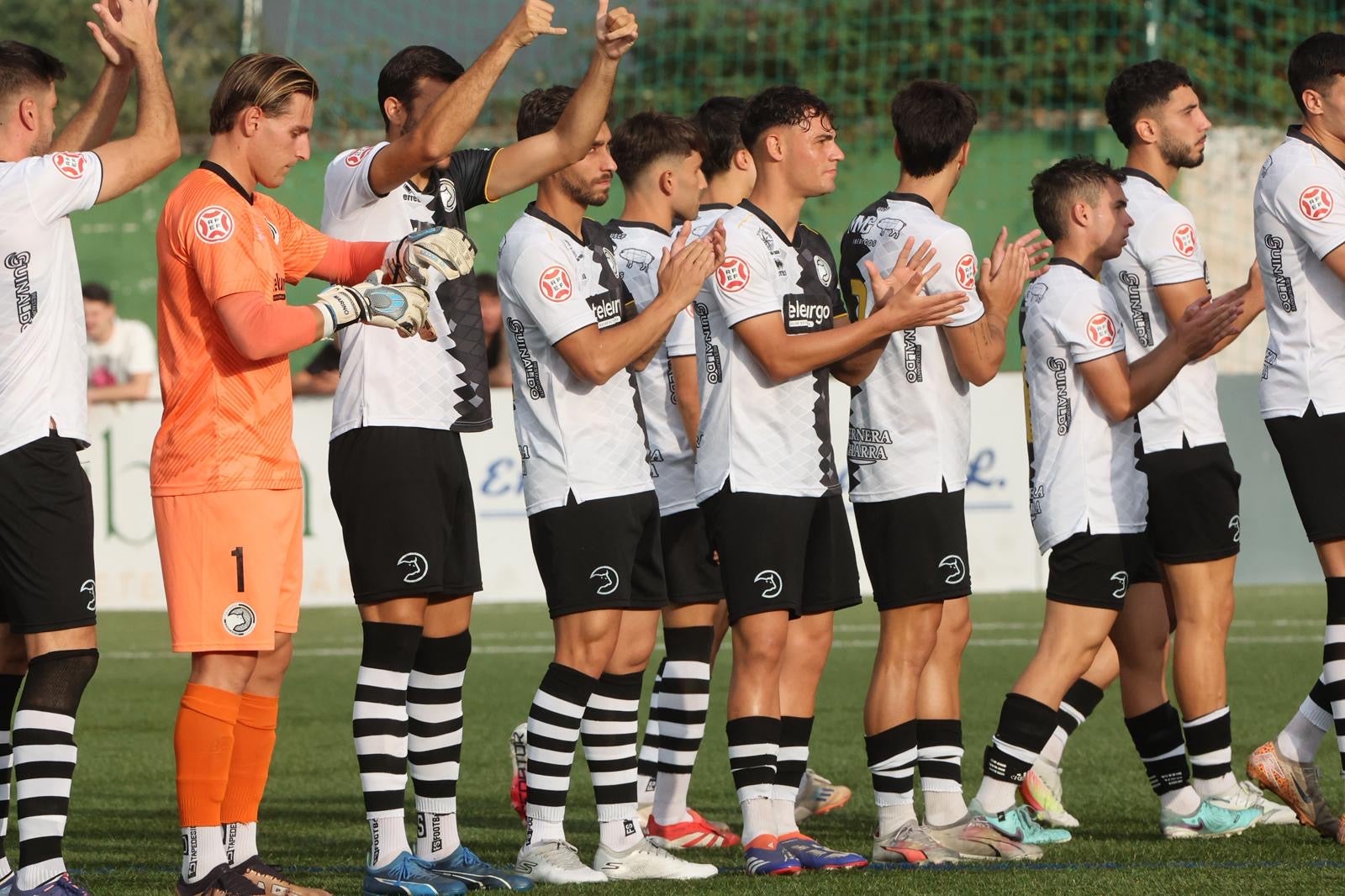 Las imágenes del Guijuelo-Unionistas de la Copa RFEF