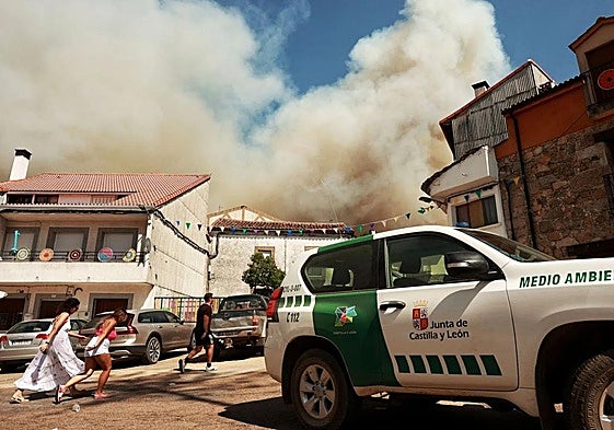 El Payo, este viernes tras declararse la cercanía del incendio forestal.